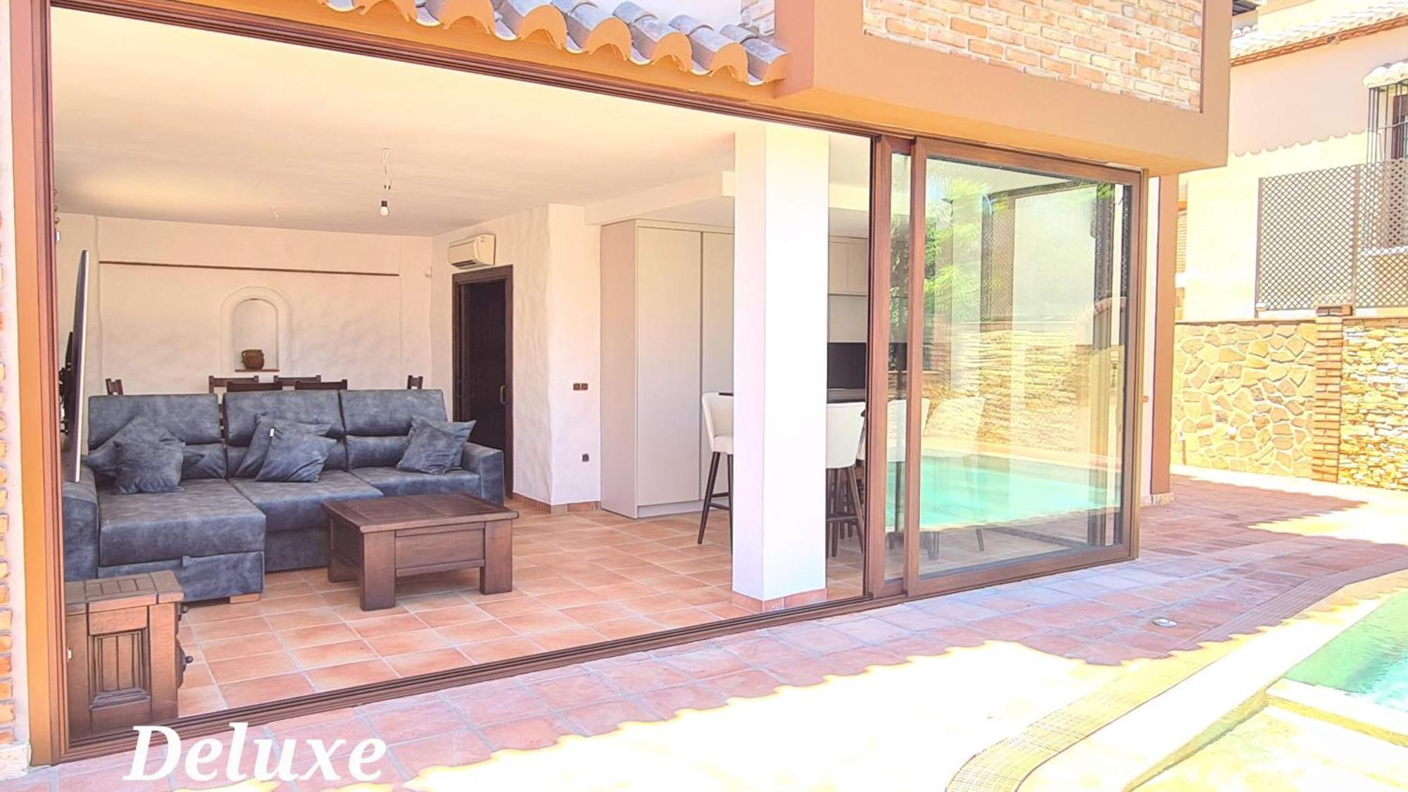 Villa Deluxe Nerja Silhouse מראה חיצוני תמונה