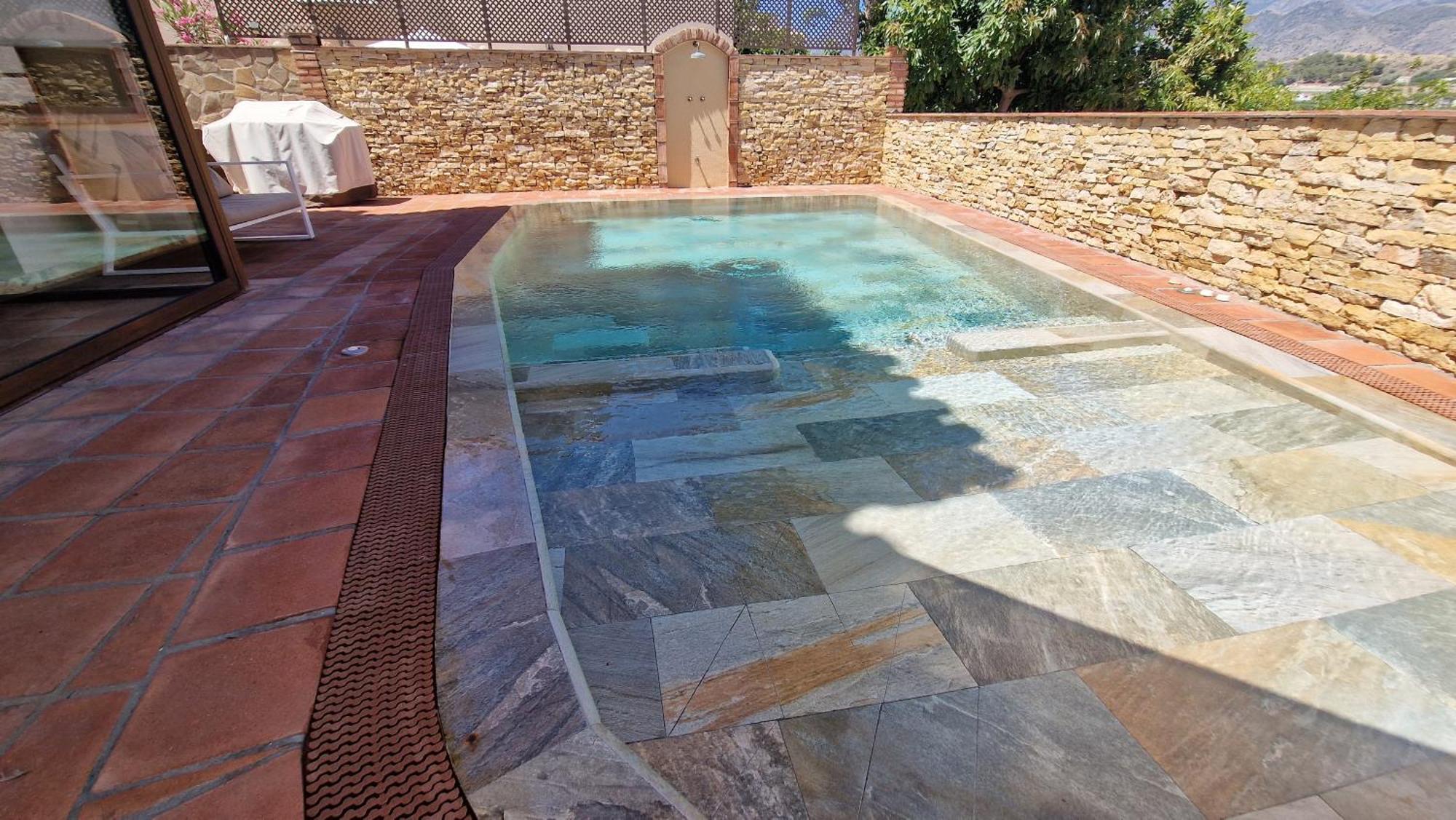 Villa Deluxe Nerja Silhouse מראה חיצוני תמונה